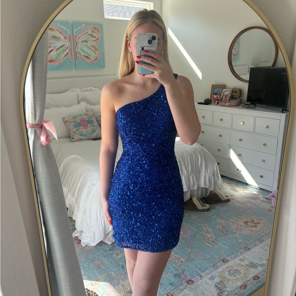 Homecoming dress